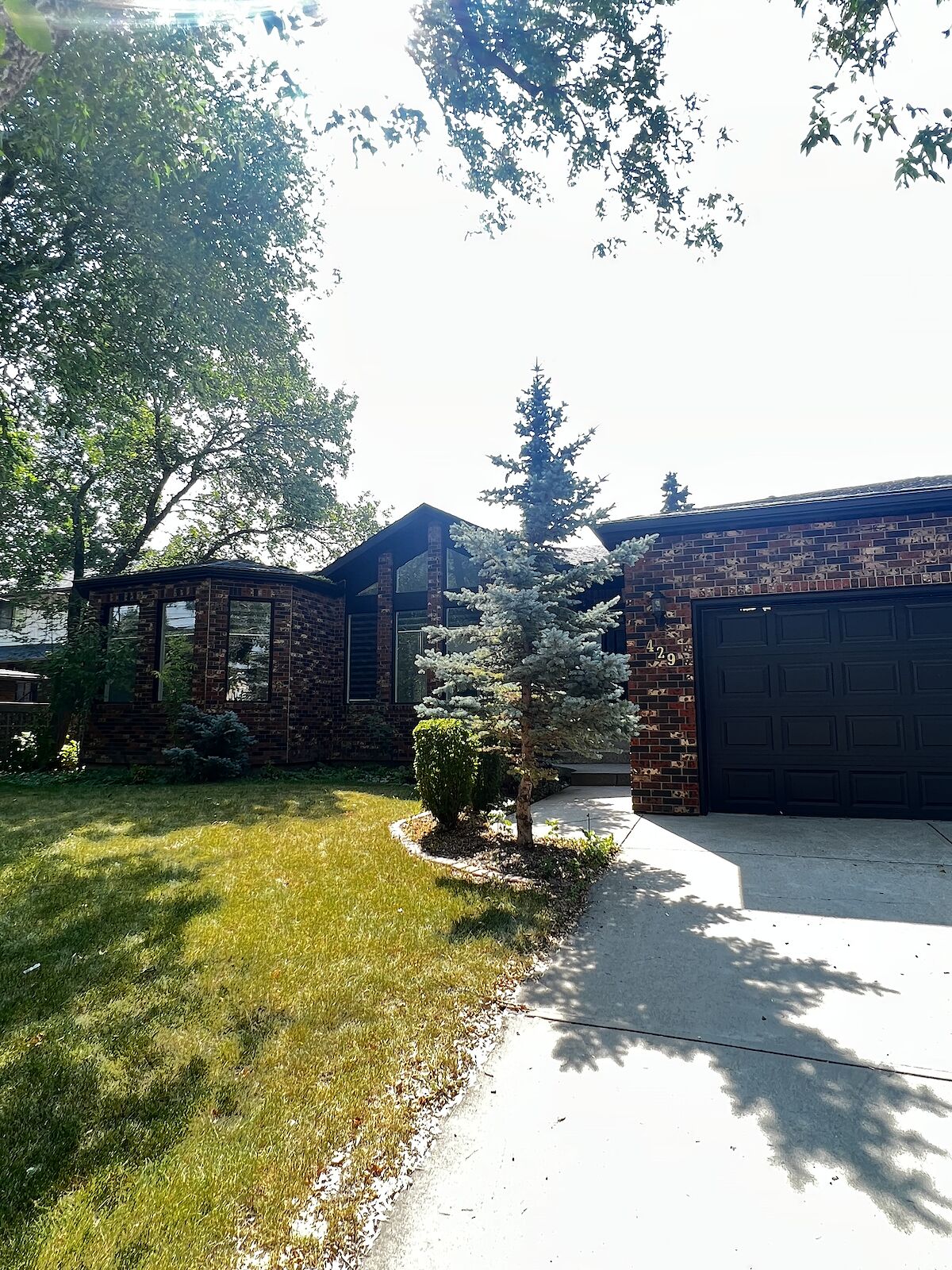 Calgary 2 bedrooms House for rent. Property photo: 535777-1