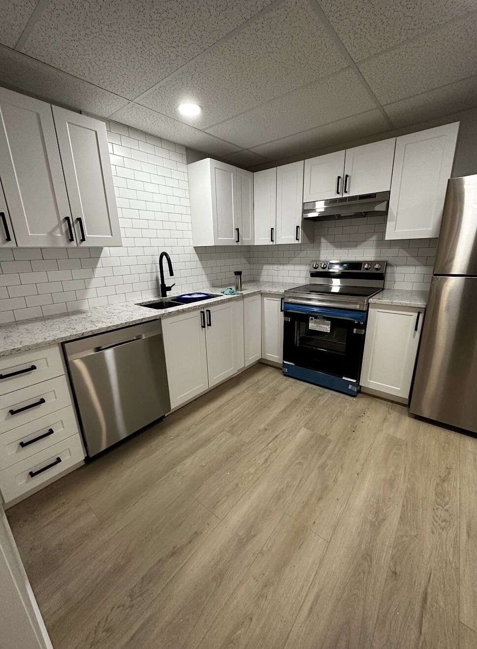 Edmonton 2 bedrooms Basement for rent. Property photo: 535922-1