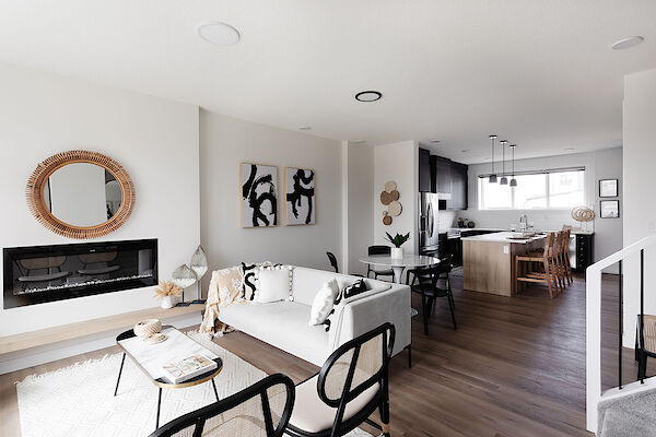 Edmonton 3 + Den bedrooms Main Floor for rent. Property photo: 536359-3