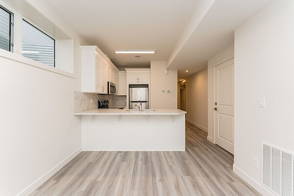 Edmonton 2 bedrooms Basement for rent. Property photo: 536981-3