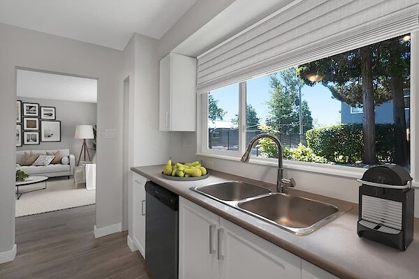 Parkwood+Gardens+-+Kitchen Burnaby 2 bedrooms Apartment for rent. Property photo: 537545-2