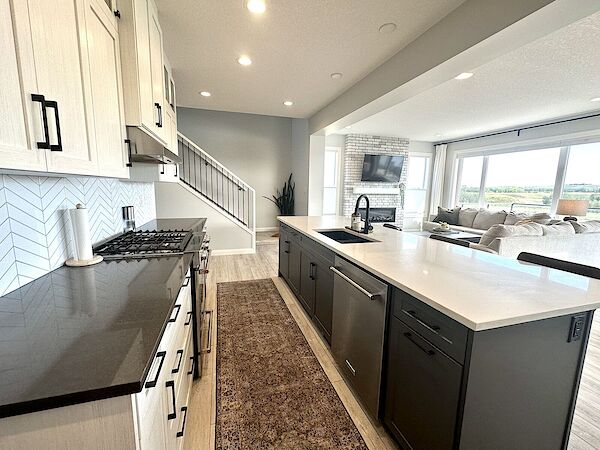 Calgary 3 bedrooms House for rent. Property photo: 538012-2