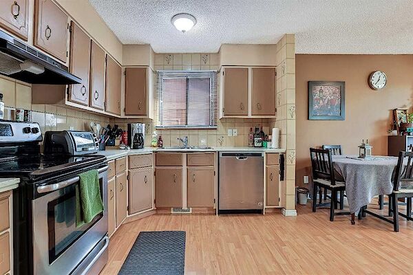 Calgary 3 bedrooms Main Floor for rent. Property photo: 538526-2