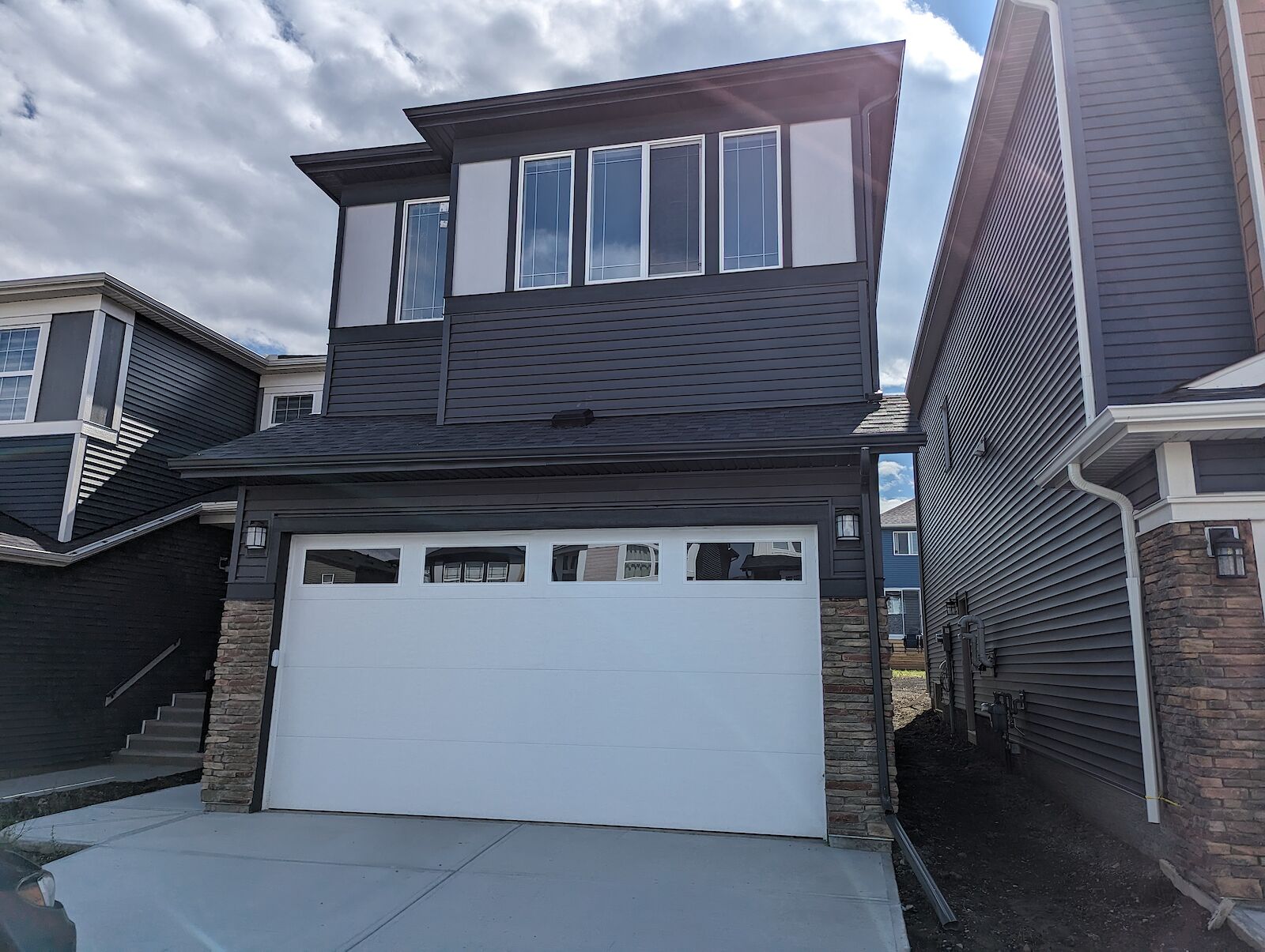 Calgary 3 bedrooms House for rent. Property photo: 538618-1