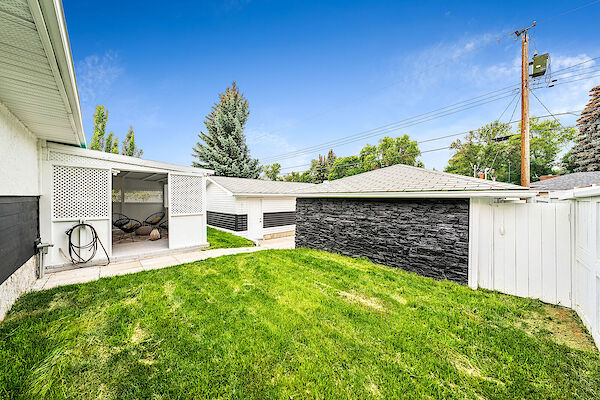 Calgary 2 bedrooms House for rent. Property photo: 539124-2
