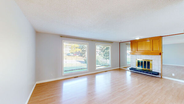 Calgary 3 bedrooms Duplex for rent. Property photo: 539145-3
