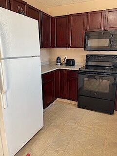 Edmonton 3 bedrooms Room For Rent for rent. Property photo: 542172-3