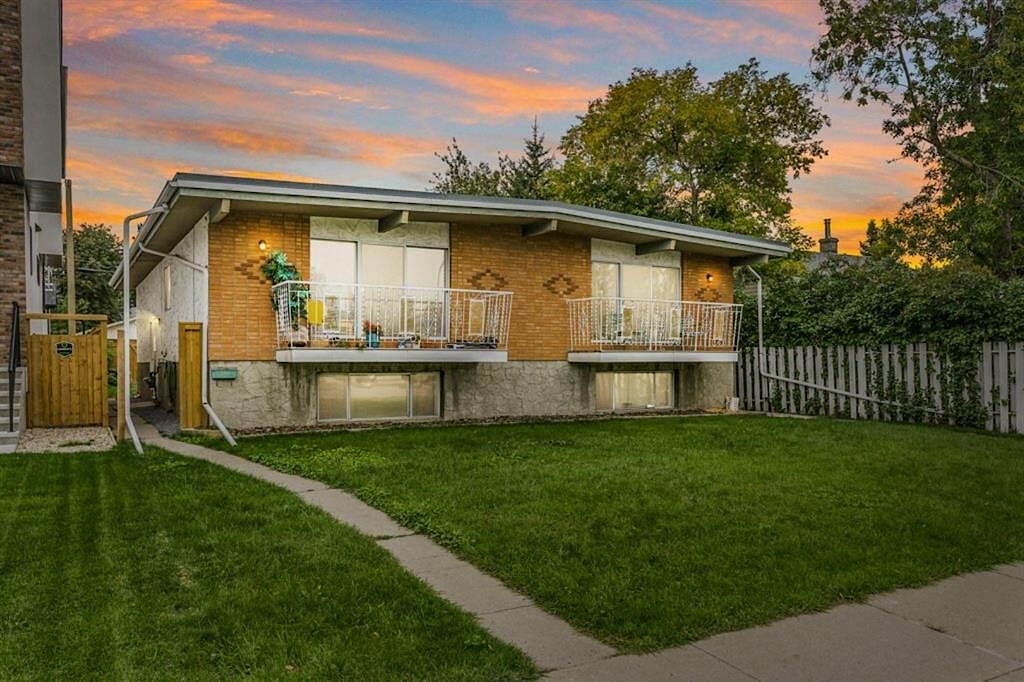 Calgary Pet Friendly Duplex For Rent Tuxedo Park Cozy Furnished 2   9664790.v.d05536a310565cd4e4b1d2c9633996b4 