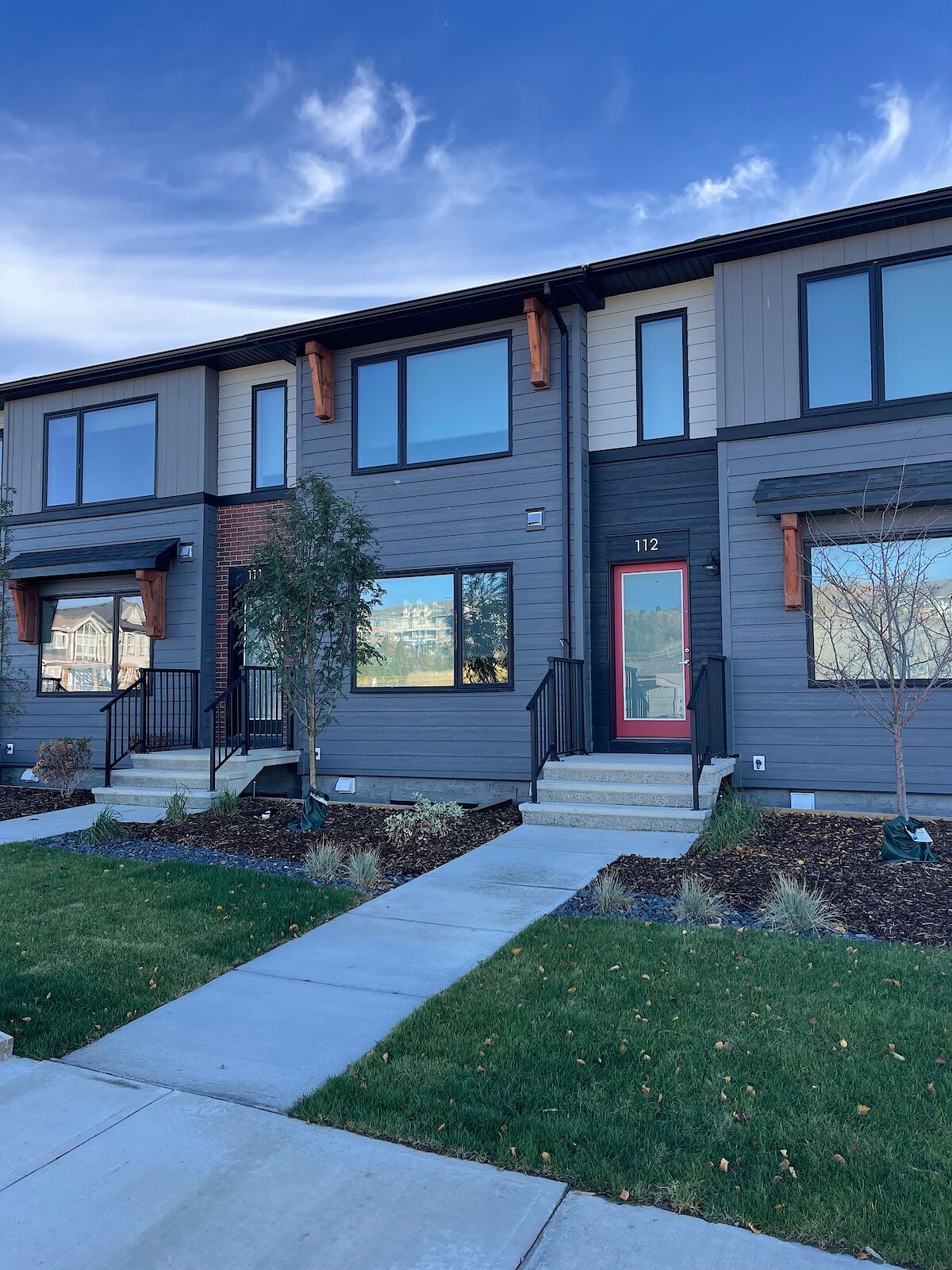 Calgary 3 bedrooms Townhouse for rent. Property photo: 566376-1