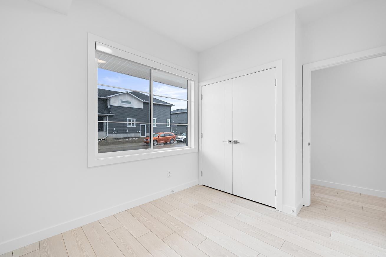 Calgary 3 bedrooms Townhouse for rent. Property photo: 568652-1