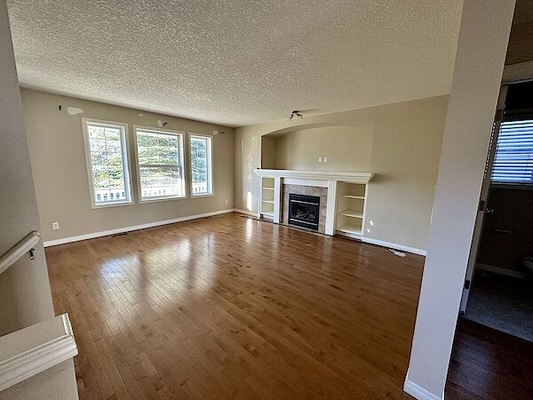 Calgary 4 bedrooms House for rent. Property photo: 571761-2