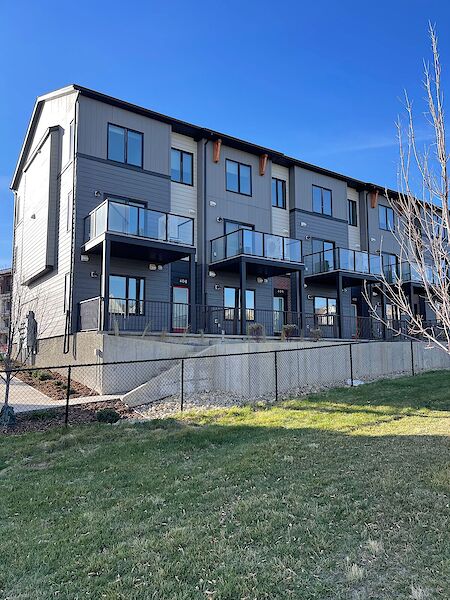 Calgary 1 bedroom Townhouse for rent. Property photo: 576138-2