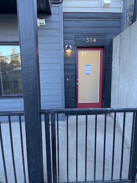 Calgary 1 bedroom Townhouse for rent. Property photo: 576138-3