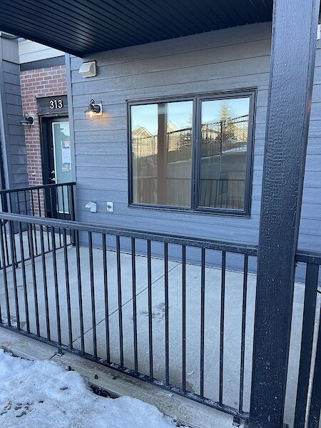 Calgary 1 bedroom Townhouse for rent. Property photo: 576138-2