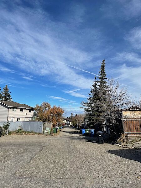 Calgary 2 bedrooms Main Floor for rent. Property photo: 586564-2