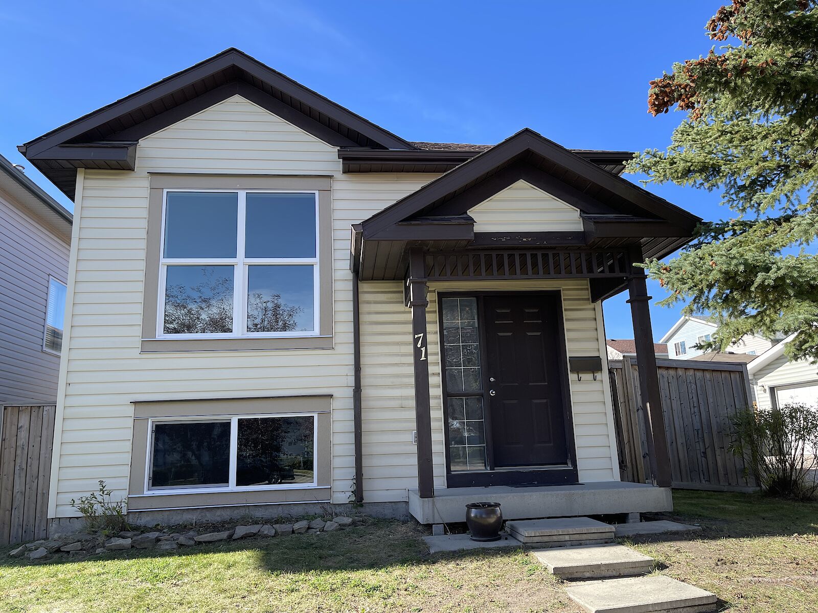 Calgary 3 bedrooms House for rent. Property photo: 587286-1