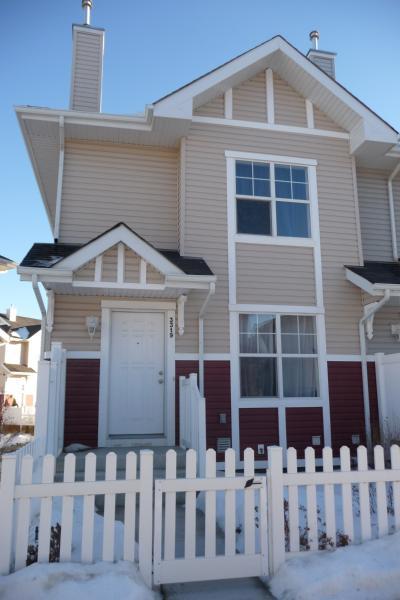 Calgary 2 bedrooms Townhouse for rent. Property photo: 63394-1