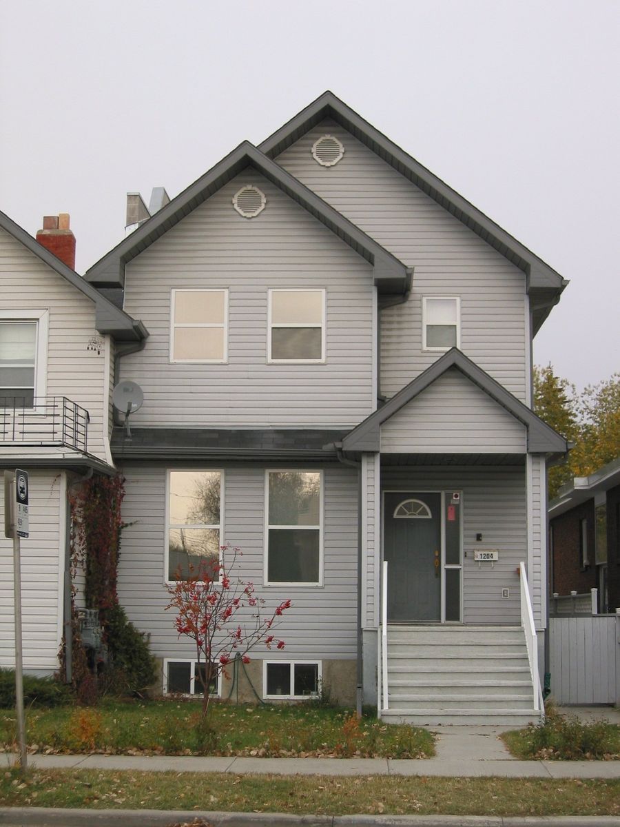 Calgary 3 + Den bedrooms Duplex for rent. Property photo: 639-1