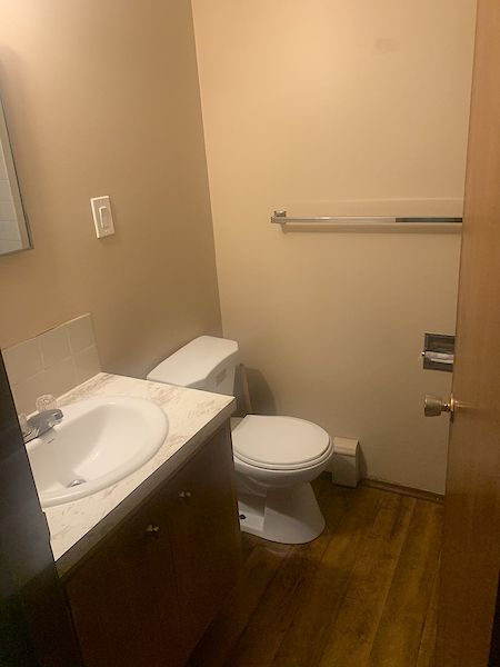 Calgary 1 bedroom Apartment for rent. Property photo: 66116-2