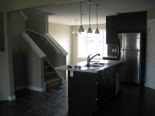 Calgary 3 bedrooms House for rent. Property photo: 68394-3