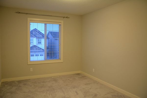 Calgary 1 bedroom Room For Rent for rent. Property photo: 75804-2