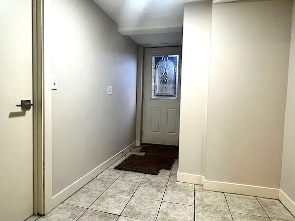 Calgary 2 bedrooms Basement for rent. Property photo: 77601-2