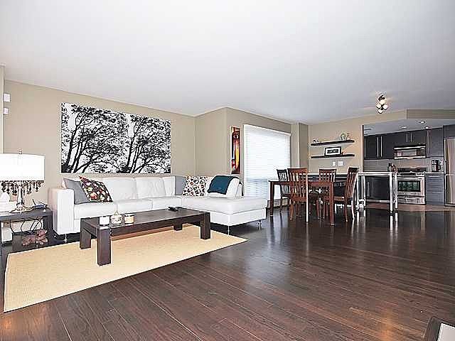 Calgary 2 bedrooms Condo for rent. Property photo: 88866-1
