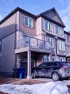 Airdrie 2 bedrooms Townhouse for rent. Property photo: 89547-2