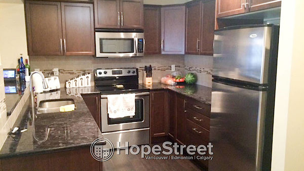 Airdrie 3 bedrooms Townhouse for rent. Property photo: 90231-2