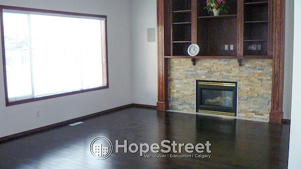 Calgary 3 bedrooms House for rent. Property photo: 96153-2