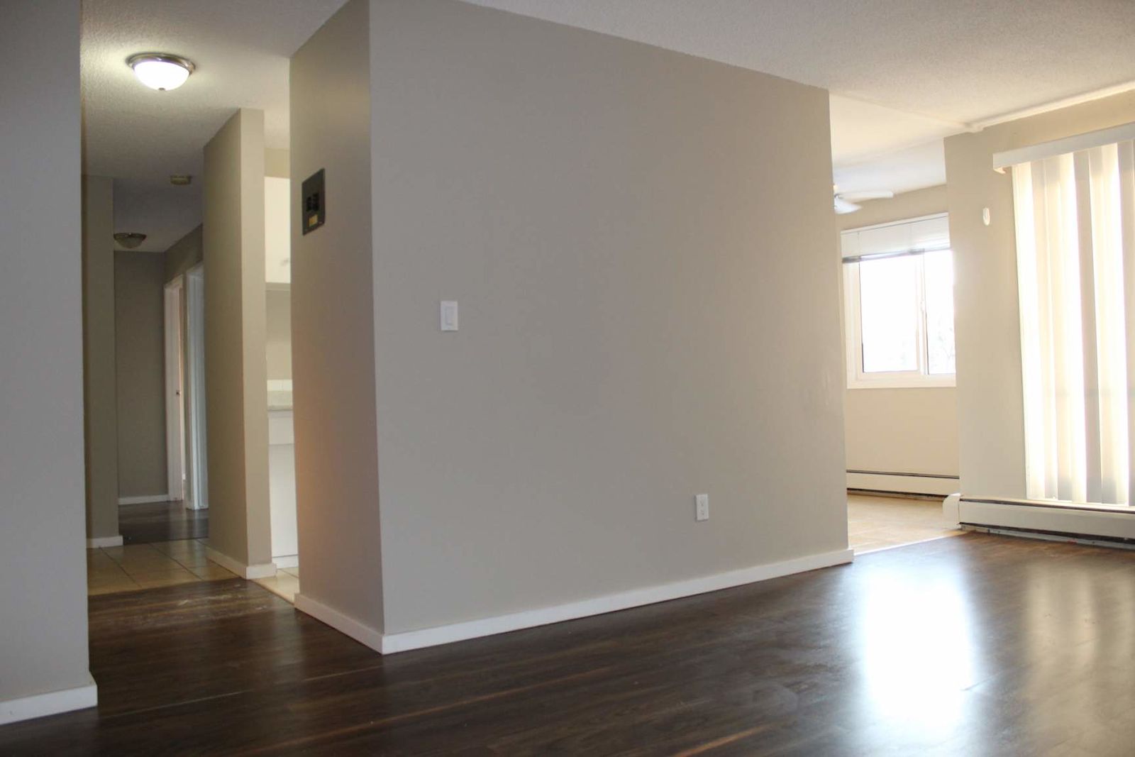 Calgary bachelor bedrooms Apartment for rent. Property photo: 99281-1